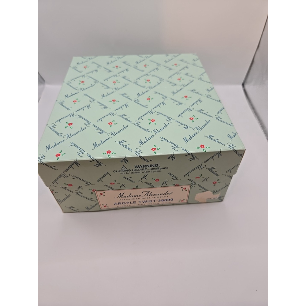Madame Alexander Doll- Argyle Twist- #38800- 8” Doll- NIB - Picture 5 of 7